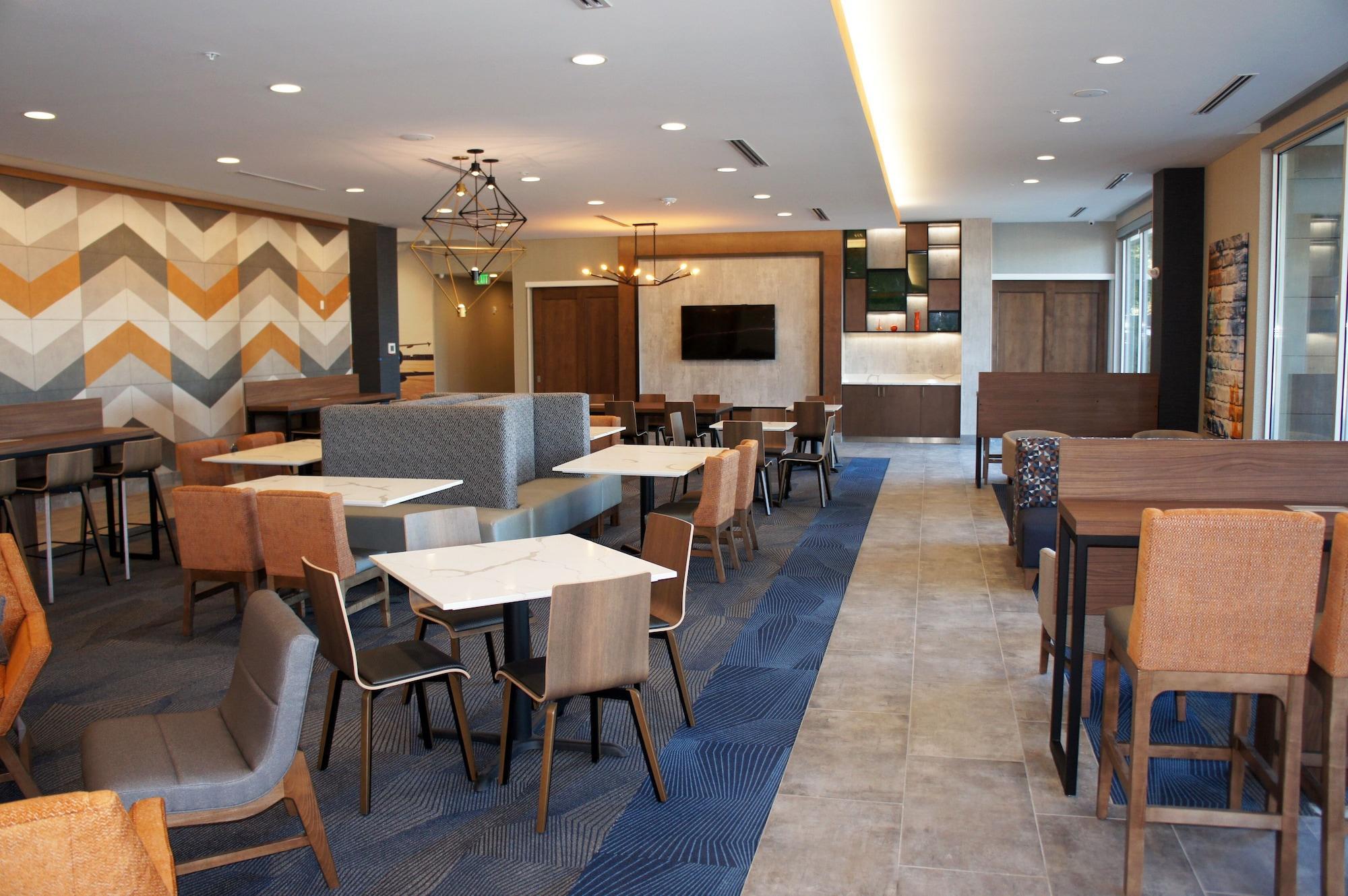 La Quinta Inn & Suites By Wyndham Marysville Exterior foto